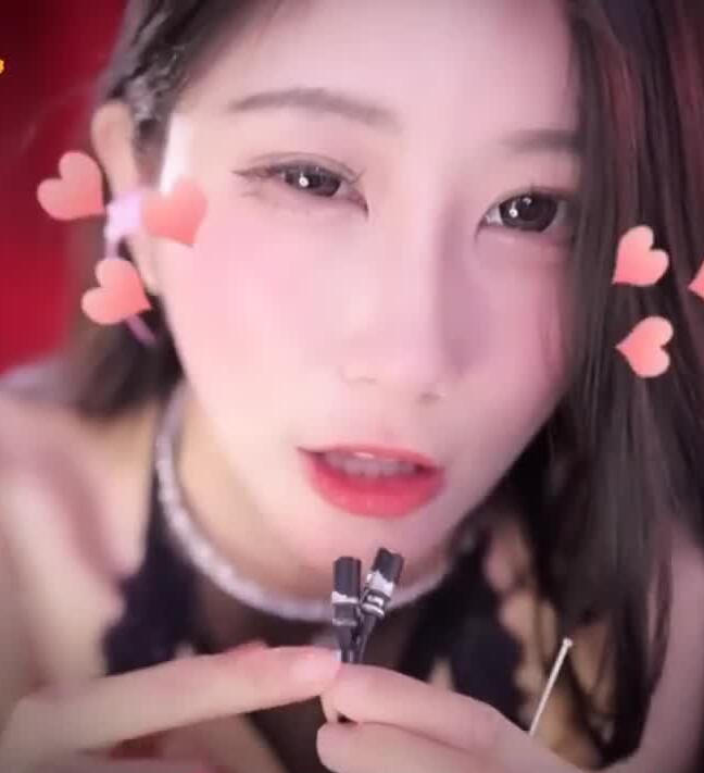 ASMR放松触发器和嘴巴声音 可爱的埋埋